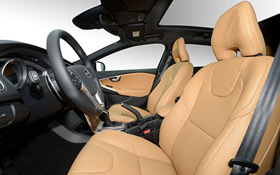 Volvo V40 Cross Country 2.0 T4 AWD Summum Auto 140 kW 1969 cc - Miniatura 12